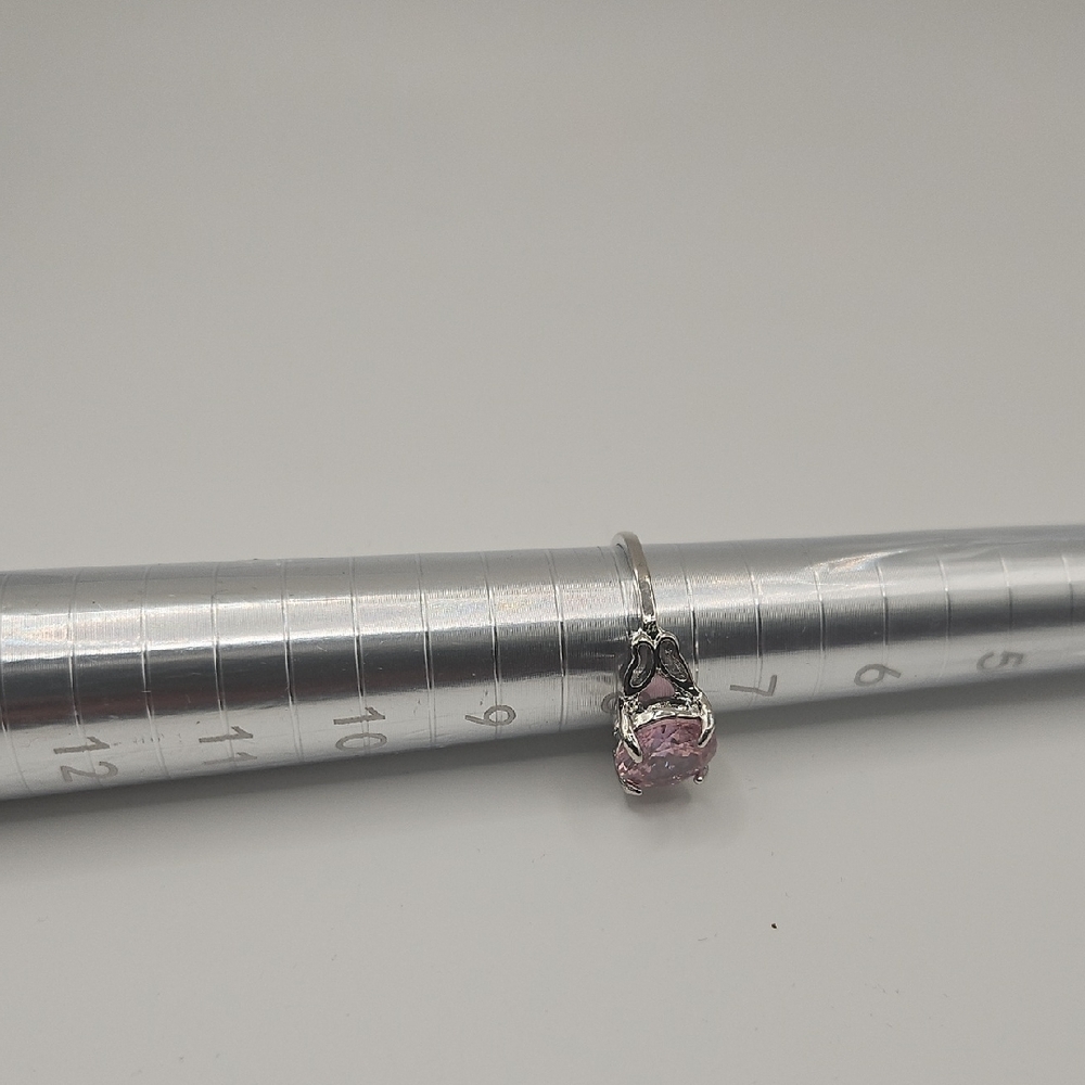Source Unknown Silver Ring With Pink Stone - image 7